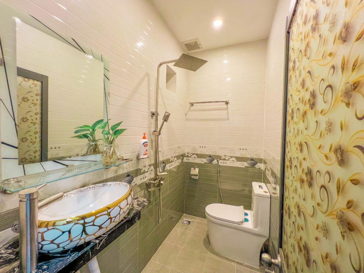 Homestay Qhome Chi Khu Co Ong Exteriör bild