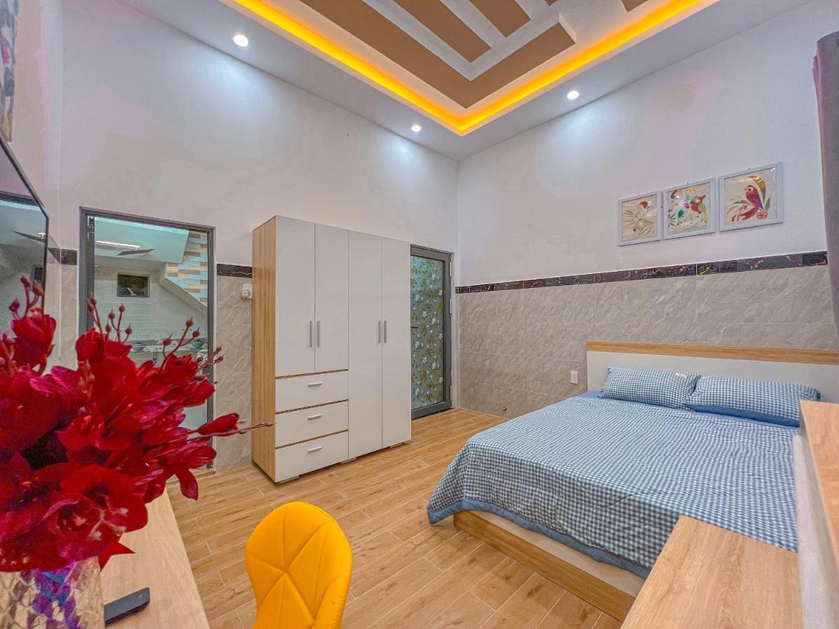Homestay Qhome Chi Khu Co Ong Exteriör bild
