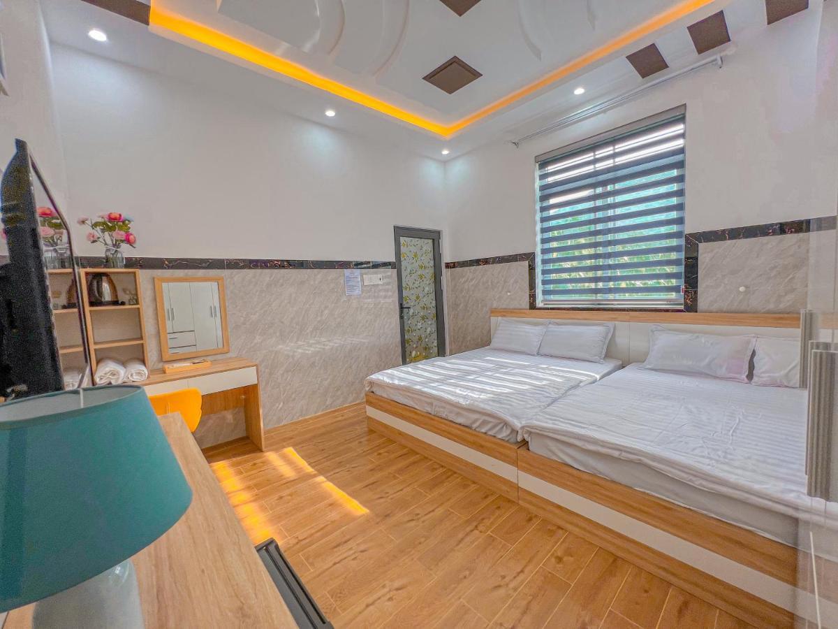 Homestay Qhome Chi Khu Co Ong Exteriör bild